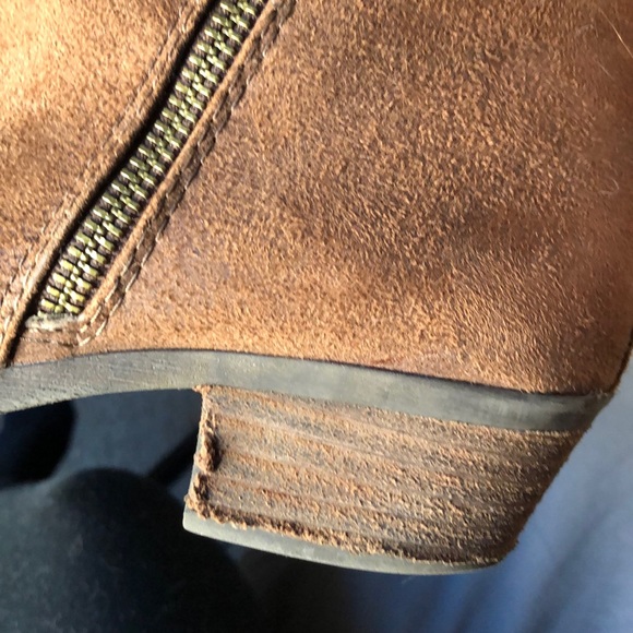 Carlos Santana brown booties - Picture 4 of 4